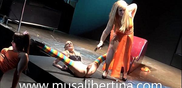  Lesbian fisting orgy on stage Musa Libertina, Yelena Vera, Kesha y Sheila Ortega